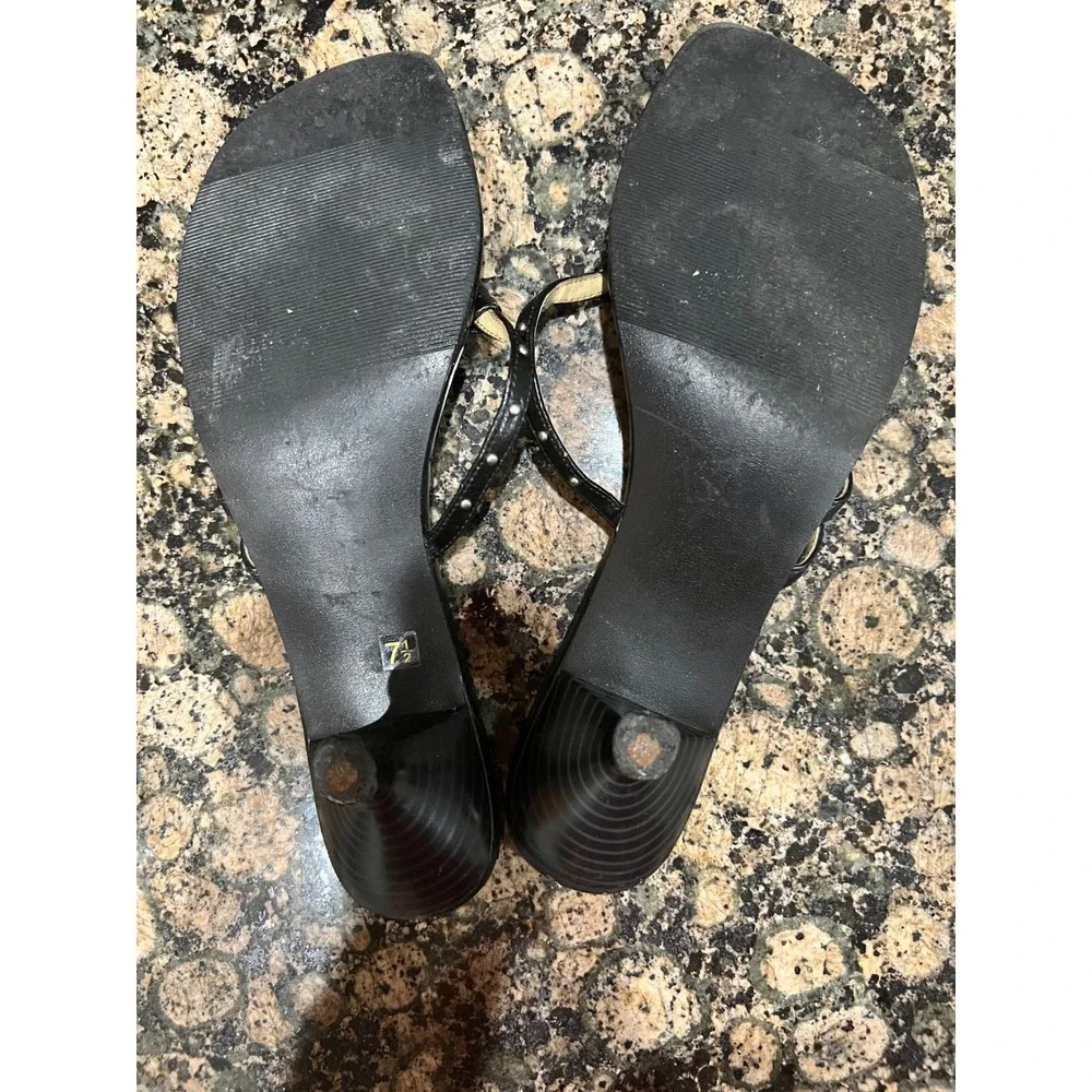 y2k Black Thong Studded Toe-Loop Kitten Heel Sandals